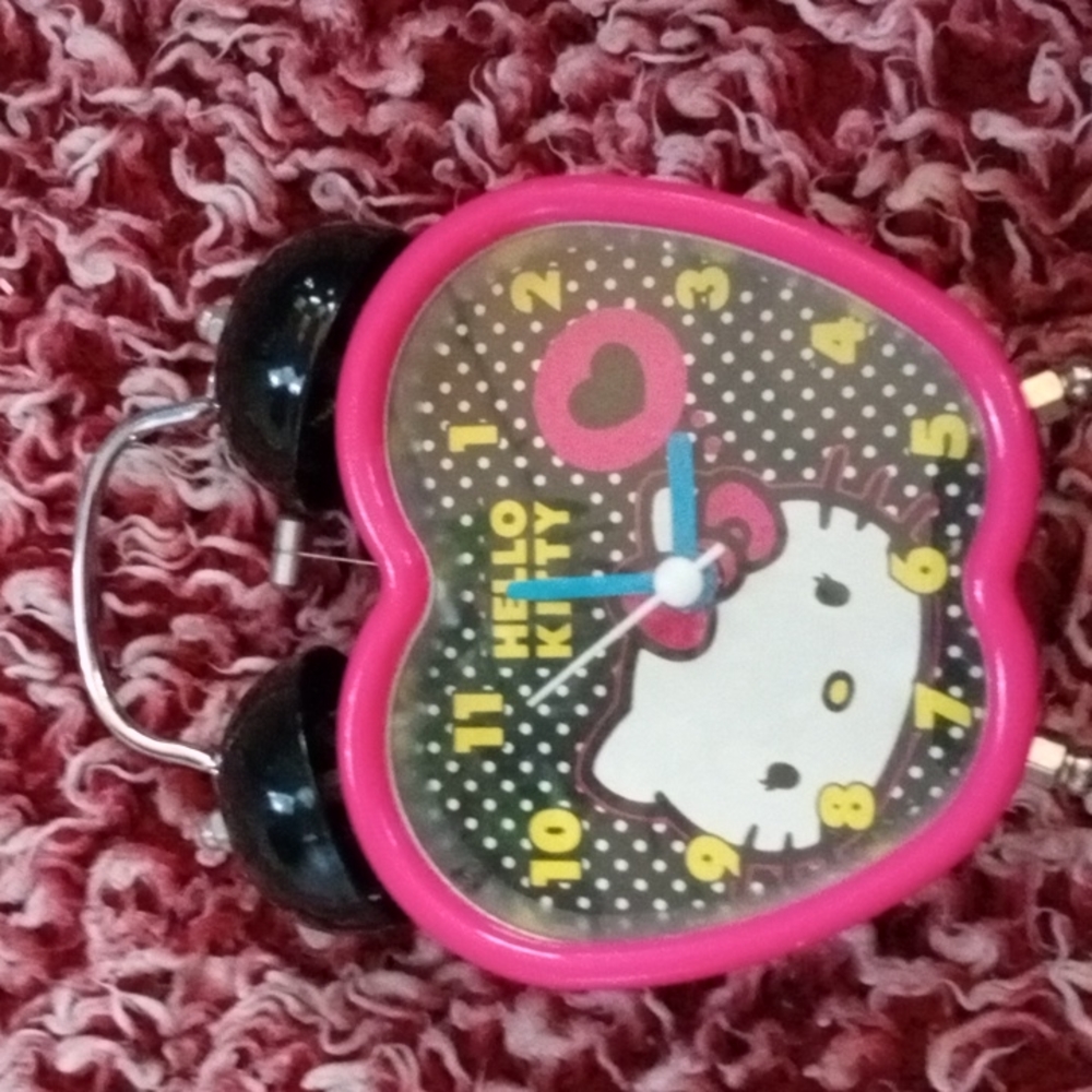 Vintage hello kitty alarm clock